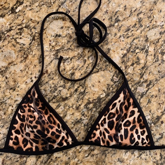 PINK Victoria's Secret Other - PINK Victoria’s Secret cheetah print bikini swimsuit top Small